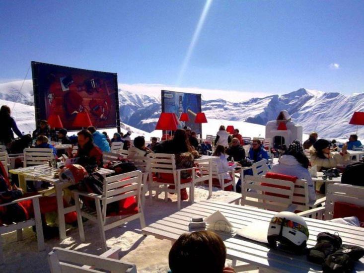 Stuning Views On Mountains, Gudauri Daire Dış mekan fotoğraf